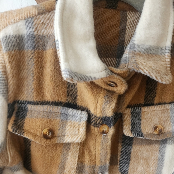 Button up 2T/3T matching Father (size L) & son set - Picture 2 of 4